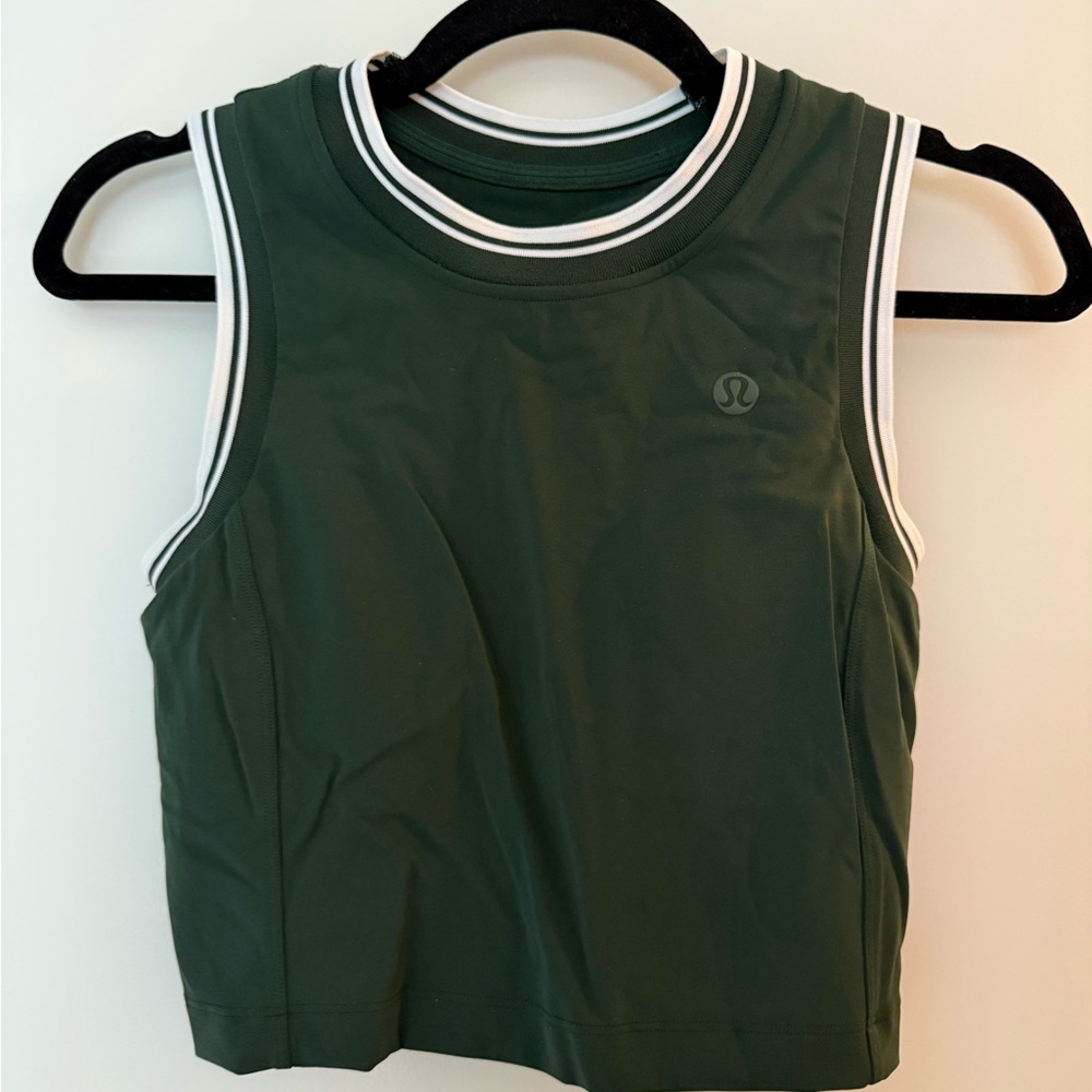 Lululemon Varsity Scoop-Neck Cropped Tennis Tank Top *Medium Support, B/C Cup